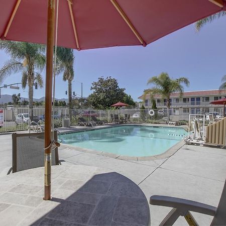 Motel 6-Corona, Ca Luaran gambar