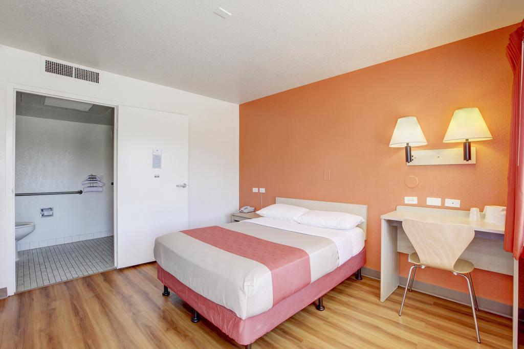 Motel 6-Corona, Ca Luaran gambar