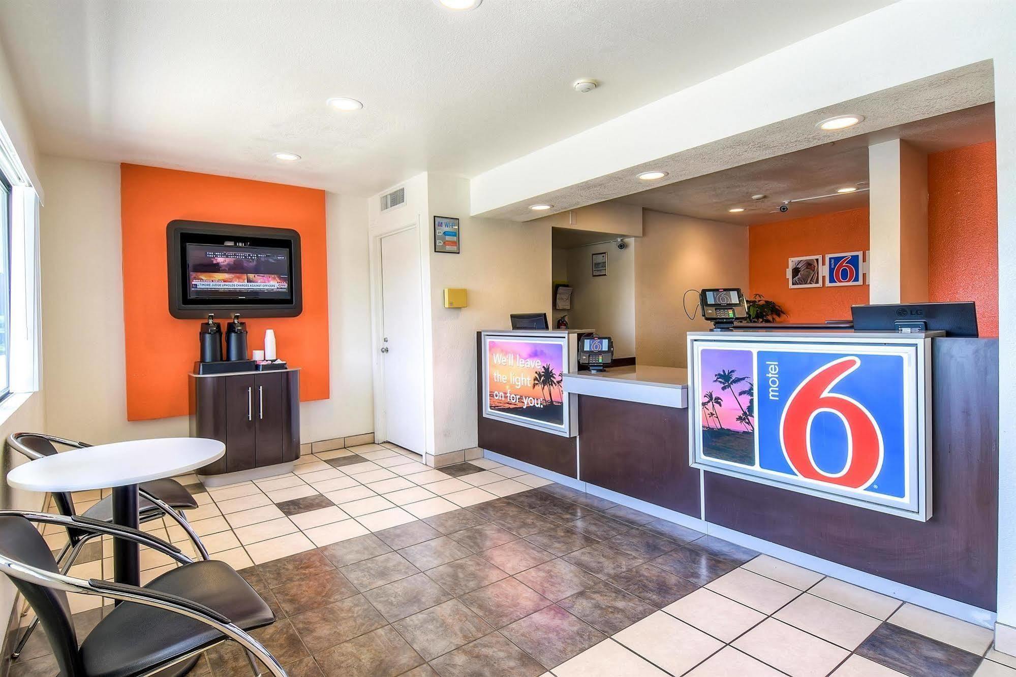Motel 6-Corona, Ca Luaran gambar